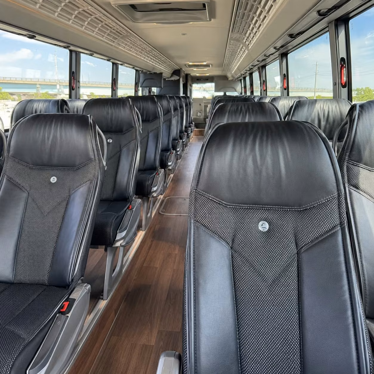 with meridiancharterbus com securing a charter bus for meridian school trips to the zoo idaho is fast and simple
